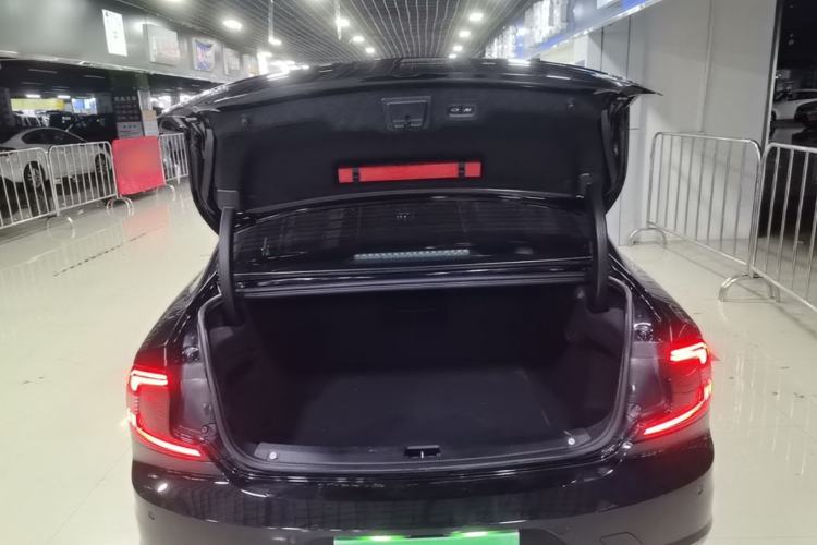 Used Volvo S90 2024 B5 Zhiyi Luxury Edition Trunk