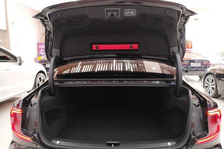 Used Volvo S90 2024 B5 Zhiyuan Luxury Edition Trunk