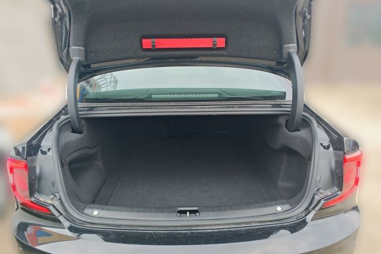 Used Volvo S90 2024 B5 Zhiyi Luxury Edition Trunk