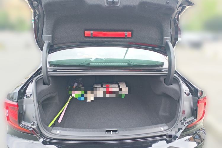 Used Volvo S90 2024 B5 Zhiyi Luxury Edition Trunk