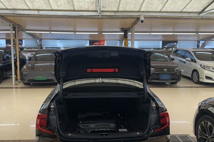 Used Volvo S90 2024 B5 Zhiyuan Luxury Edition Trunk