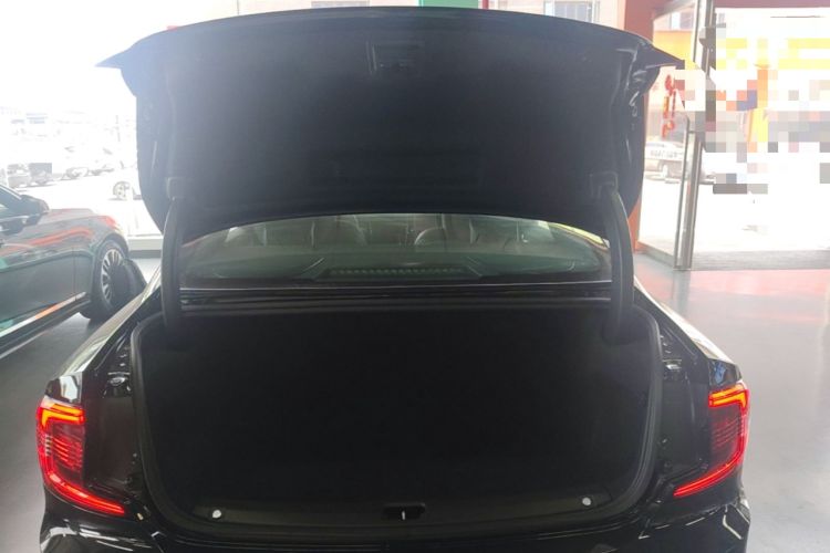 Used Volvo S90 2024 B5 Zhiyi Luxury Edition Trunk