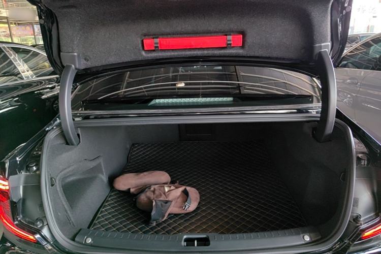 Used Volvo S90 2024 B5 Zhiyi Luxury Edition Trunk
