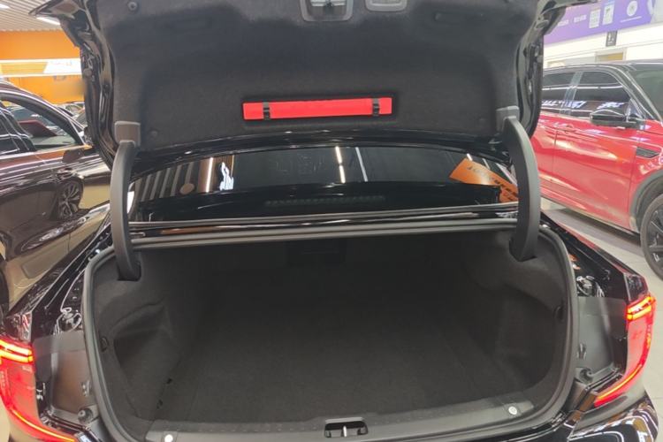Used Volvo S90 2024 B5 Zhiyuan Luxury Edition Trunk
