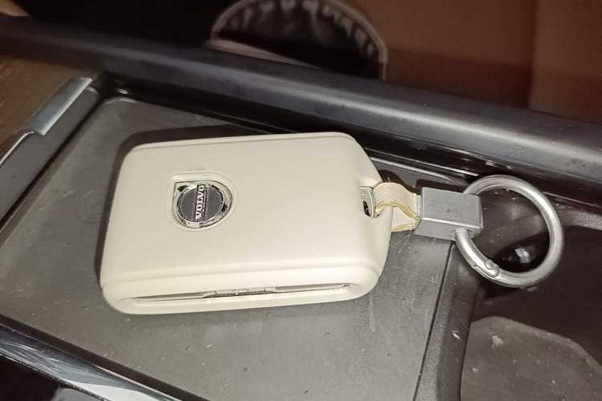Used Volvo S90 2024 B5 Zhiyuan Luxury Edition Vehicle Key