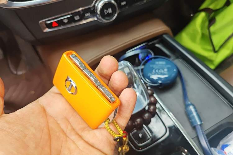Used Volvo S90 2024 B5 Zhiyuan Luxury Edition Vehicle Key