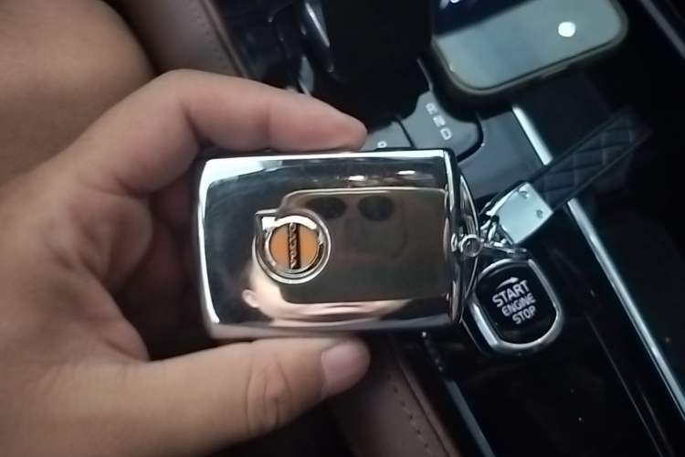 Used Volvo S90 2024 B5 Zhiyi Luxury Edition Vehicle Key