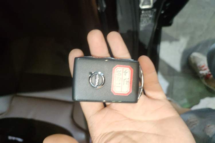 Used Volvo S90 2024 B5 Zhiyuan Luxury Edition Vehicle Key