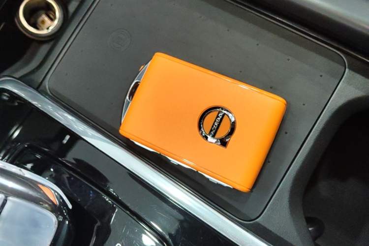 Used Volvo S90 2024 B5 Zhiyuan Luxury Edition Vehicle Key
