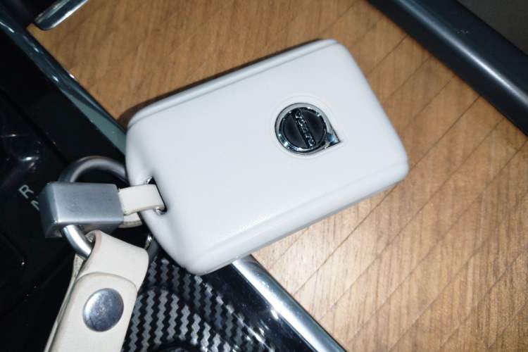 Used Volvo S90 2024 B5 Zhiyi Luxury Edition Vehicle Key
