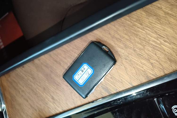 Used Volvo S90 2024 B5 Zhiyi Luxury Edition Vehicle Key