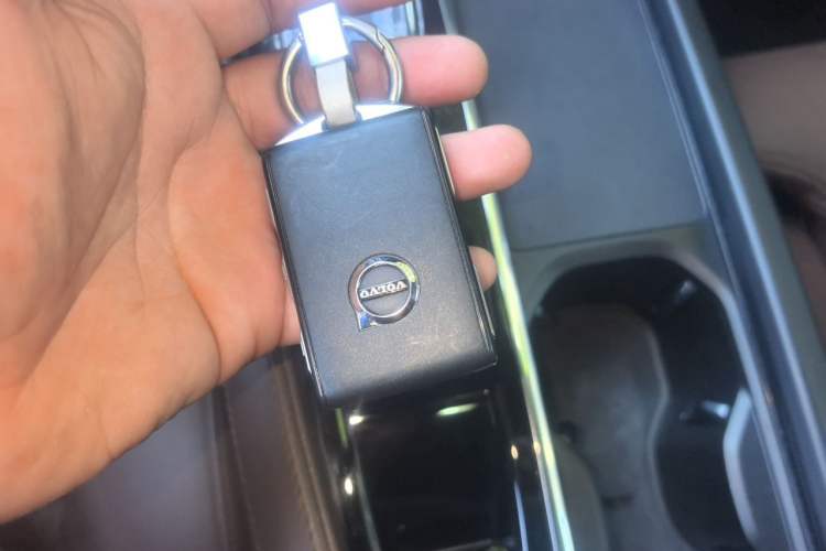 Used Volvo S90 2024 B5 Zhiyuan Luxury Edition Vehicle Key