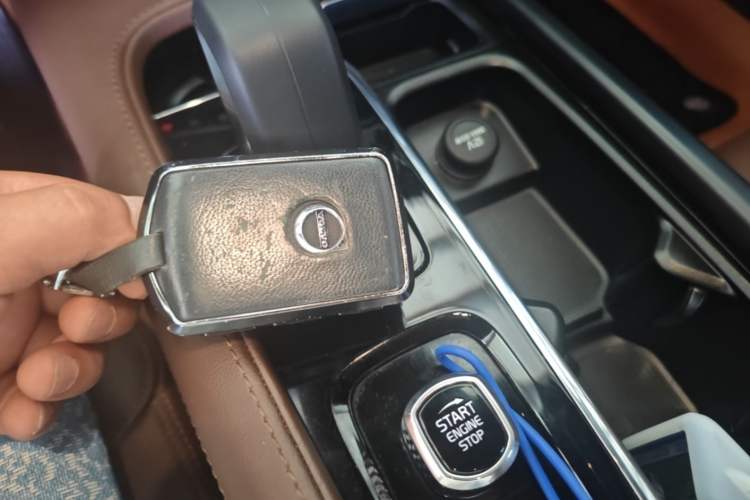Used Volvo S90 2024 B5 Zhiyi Luxury Edition Vehicle Key