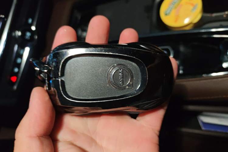 Used Volvo S90 2024 B5 Zhiyuan Luxury Edition Vehicle Key