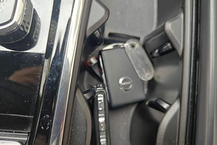 Used Volvo S90 2024 B5 Zhiyi Luxury Edition Vehicle Key