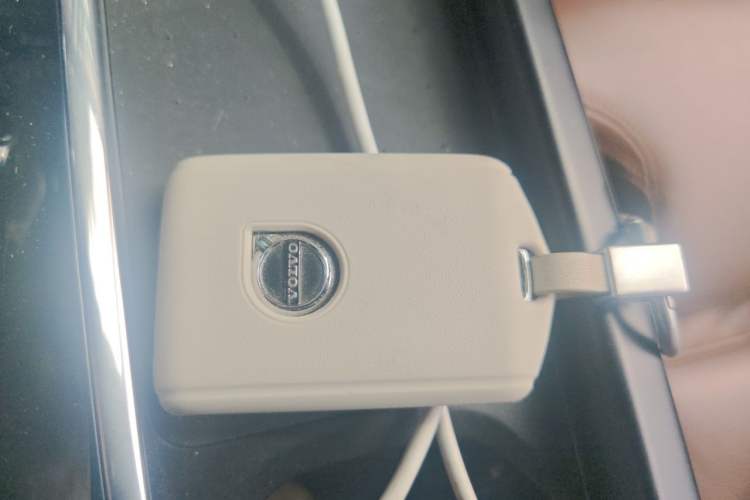 Used Volvo S90 2024 B5 Zhiyuan Luxury Edition Vehicle Key