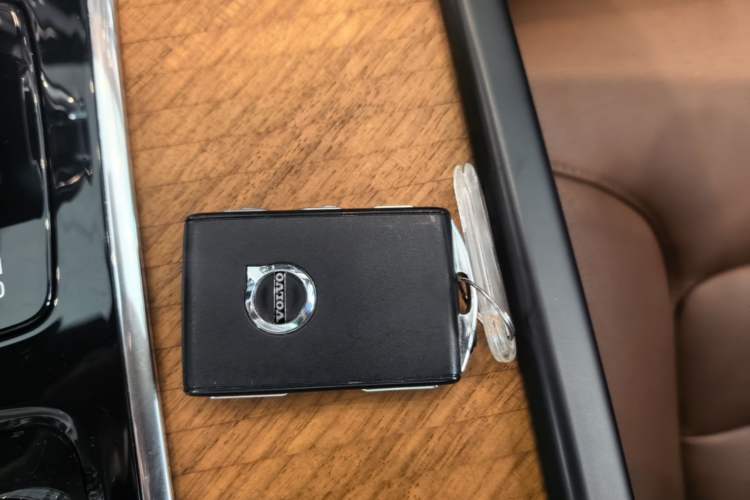 Used Volvo S90 2024 B5 Zhiyi Luxury Edition Vehicle Key