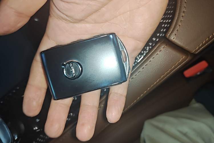 Used Volvo S90 2024 B5 Luxury Smart Edition Vehicle Key