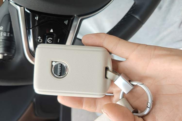 Used Volvo S90 2024 B5 Zhiyi Luxury Edition Vehicle Key