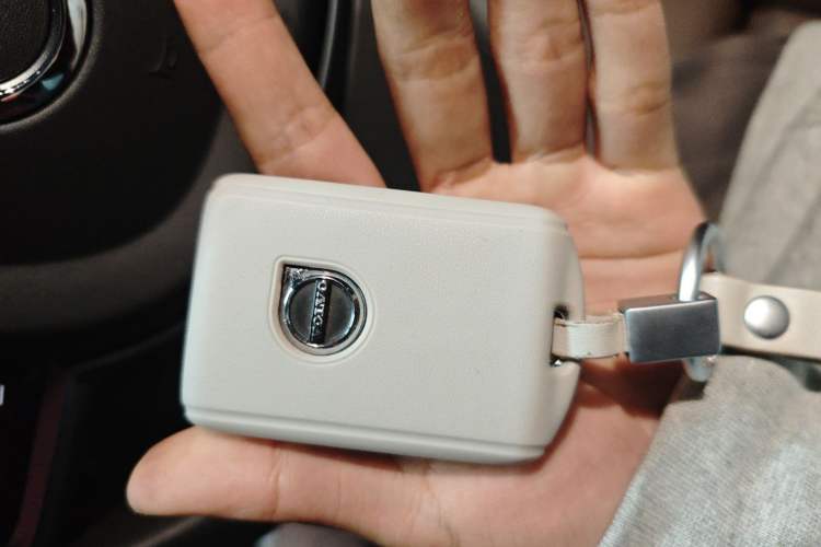 Used Volvo S90 2024 B5 Zhiyuan Luxury Edition Vehicle Key