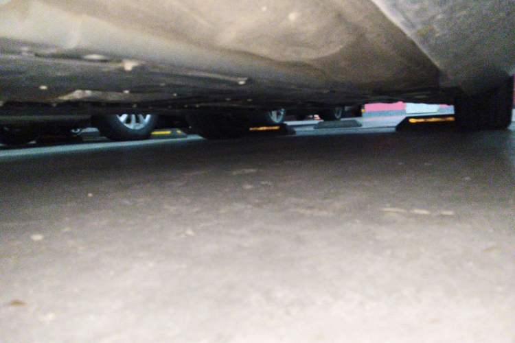 Used Volvo S90 2024 B5 Zhiyuan Luxury Edition Chassis Front Left