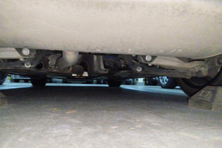 Used Volvo S90 2024 B5 Zhiyuan Luxury Edition Chassis Rear