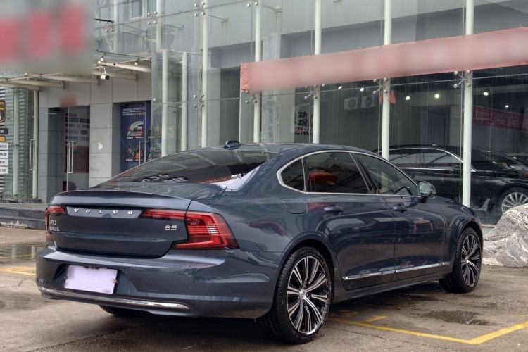 Used Volvo S90 2024 B5 Zhiyuan Luxury Edition Exterior 3