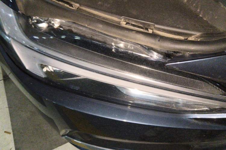 Used Volvo S90 2024 B5 Zhiyuan Luxury Edition Right Front Headlight