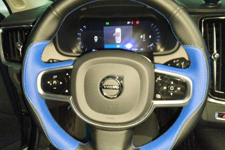 Used Volvo S90 2024 B5 Zhiyuan Luxury Edition Steering Wheel