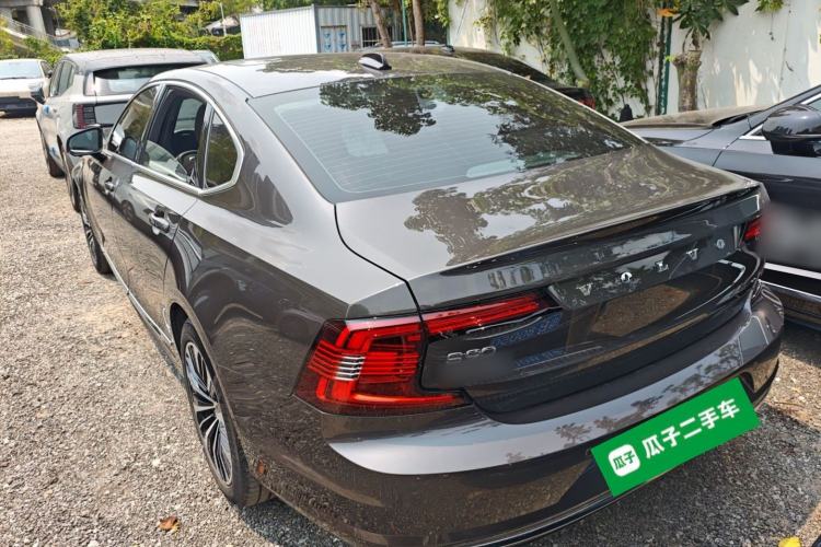 Used Volvo S90 2024 B5 Zhiyi Luxury Edition Exterior 2