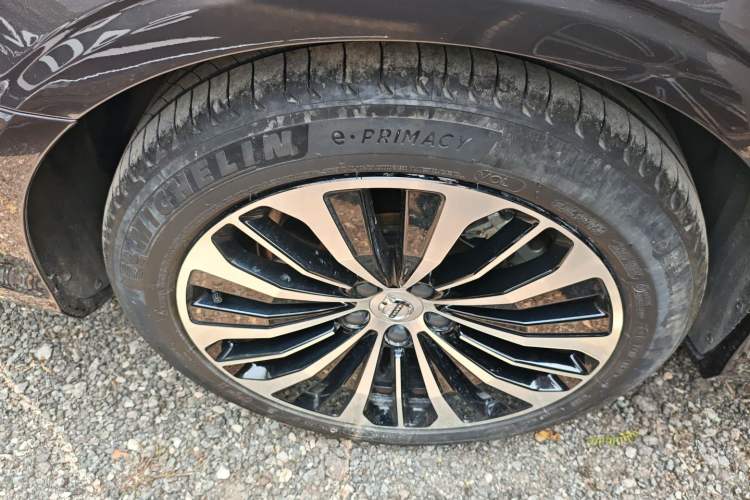 Used Volvo S90 2024 B5 Zhiyi Luxury Edition Exterior 5