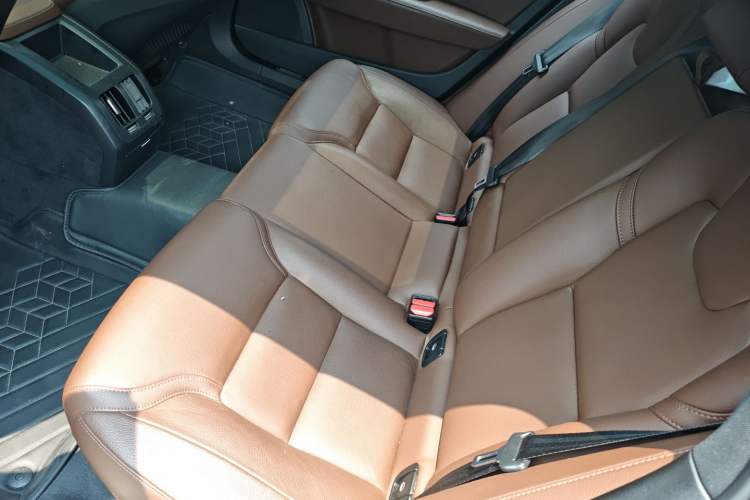 Used Volvo S90 2024 B5 Zhiyi Luxury Edition Left Rear Seat