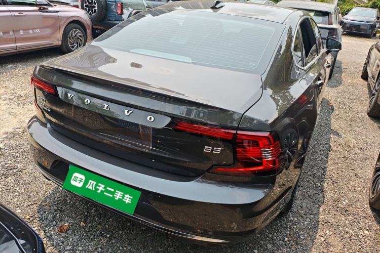 Used Volvo S90 2024 B5 Zhiyi Luxury Edition Rear Right 45 Deg