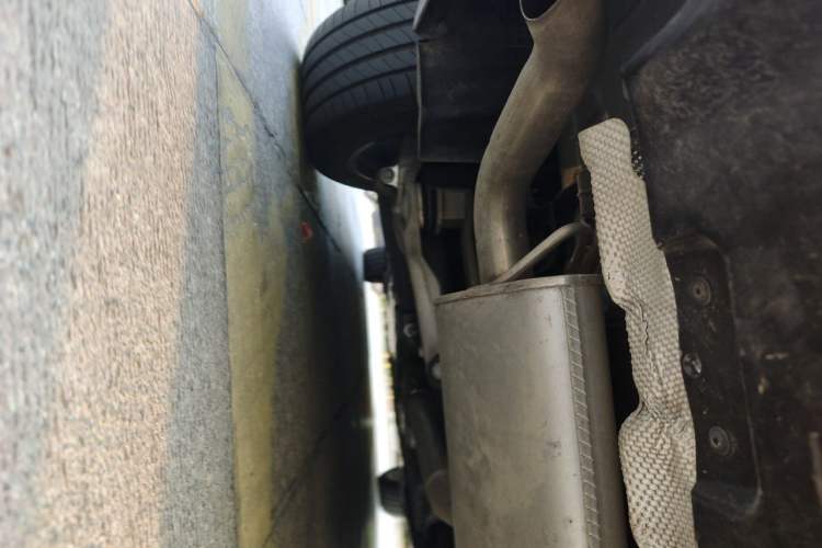 Used Volvo S90 2024 B5 Zhiyi Luxury Edition Chassis Rear Left