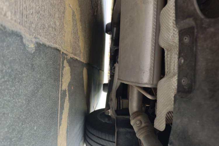 Used Volvo S90 2024 B5 Zhiyi Luxury Edition Chassis Rear Right