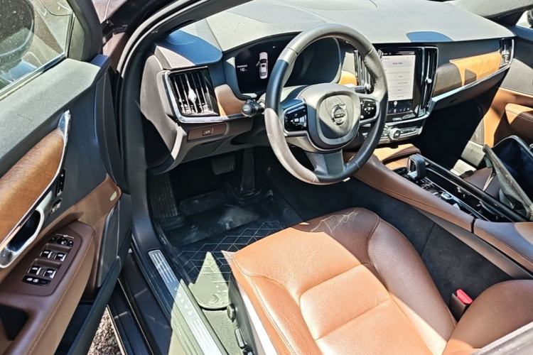 Used Volvo S90 2024 B5 Zhiyi Luxury Edition Driver Seat