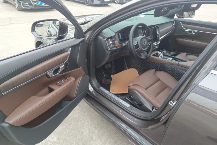 Used Volvo S90 2024 B5 Zhiyuan Luxury Edition Driver Seat