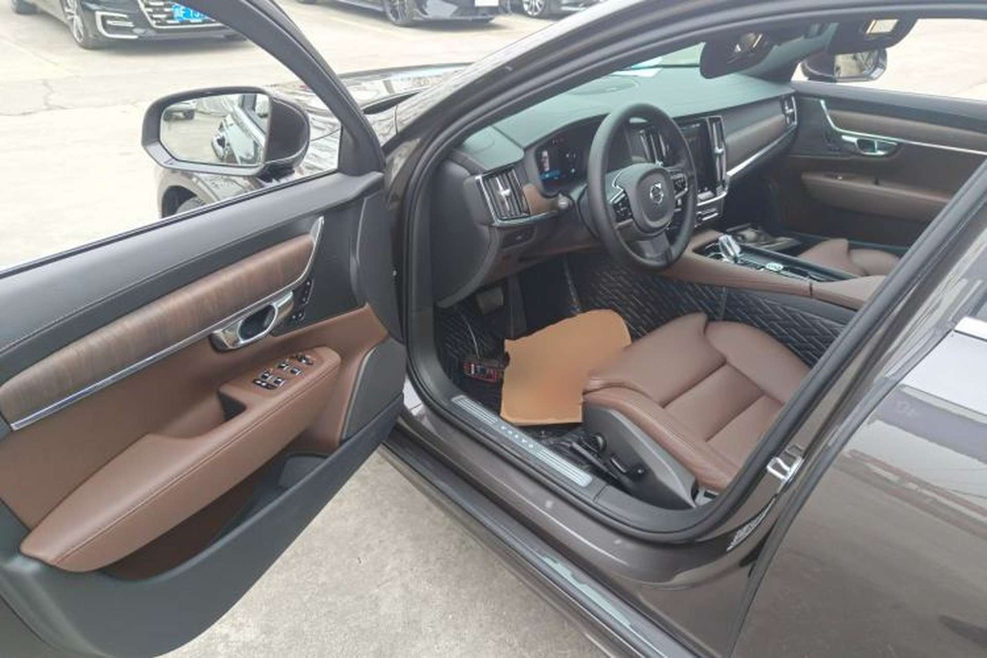 Used Volvo S90 2024 B5 Zhiyuan Luxury Edition Driver Seat