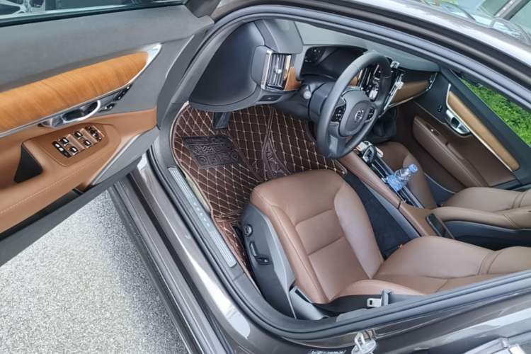Used Volvo S90 2024 B5 Zhiyi Luxury Edition Driver Seat