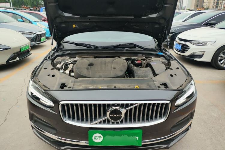 Used Volvo S90 2024 B5 Zhiyuan Luxury Edition Engine Bay