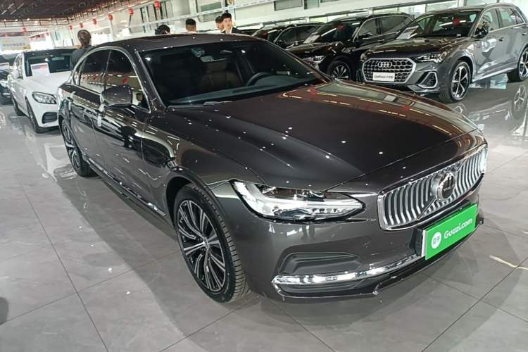 Used Volvo S90 2024 B5 Zhiyuan Luxury Edition Exterior 1