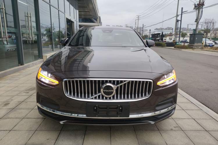 Used Volvo S90 2024 B5 Zhiyi Luxury Edition Exterior 1