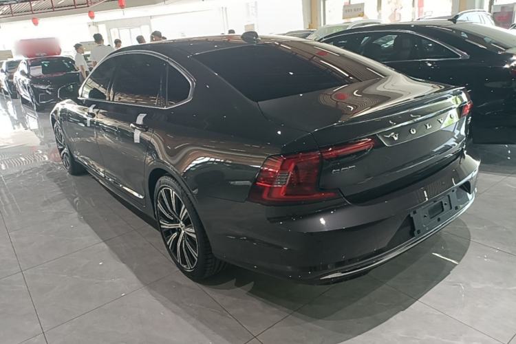 Used Volvo S90 2024 B5 Zhiyuan Luxury Edition Exterior 2