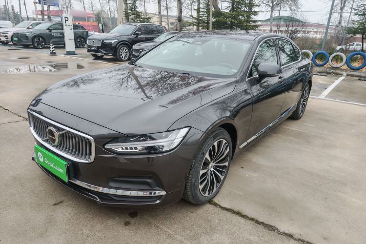 Used Volvo S90 2024 B5 Zhiyi Luxury Edition Exterior 3