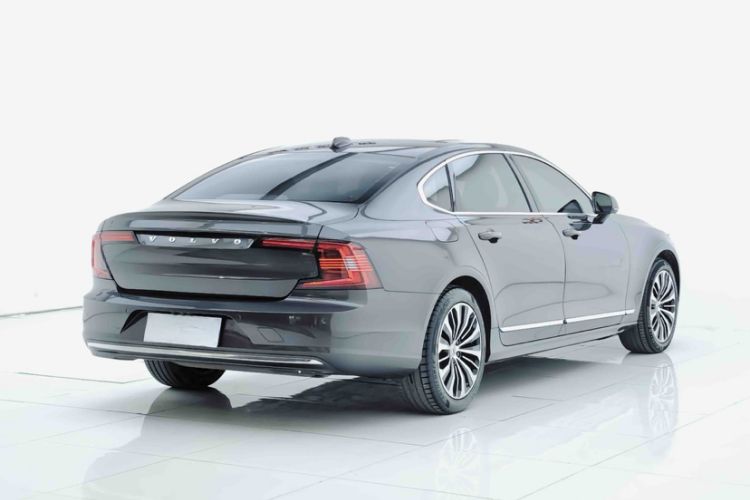 Used Volvo S90 2024 B5 Zhiyi Luxury Edition Exterior 4