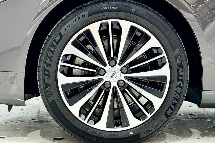 Used Volvo S90 2024 B5 Zhiyi Luxury Edition Exterior 7