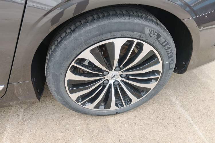 Used Volvo S90 2024 B5 Zhiyi Luxury Edition Exterior 9
