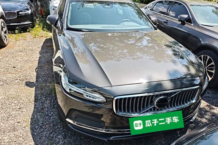 Used Volvo S90 2024 B5 Zhiyi Luxury Edition Front