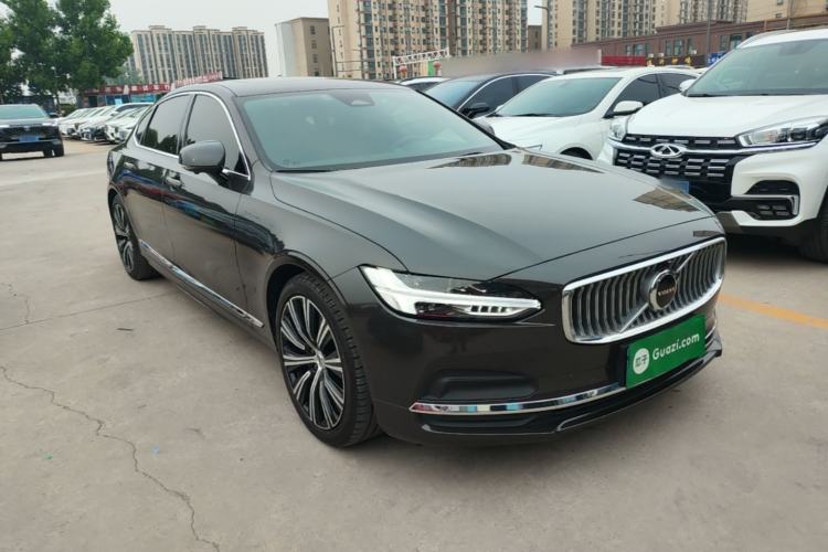 Used Volvo S90 2024 B5 Zhiyuan Luxury Edition Front Right 45 Deg