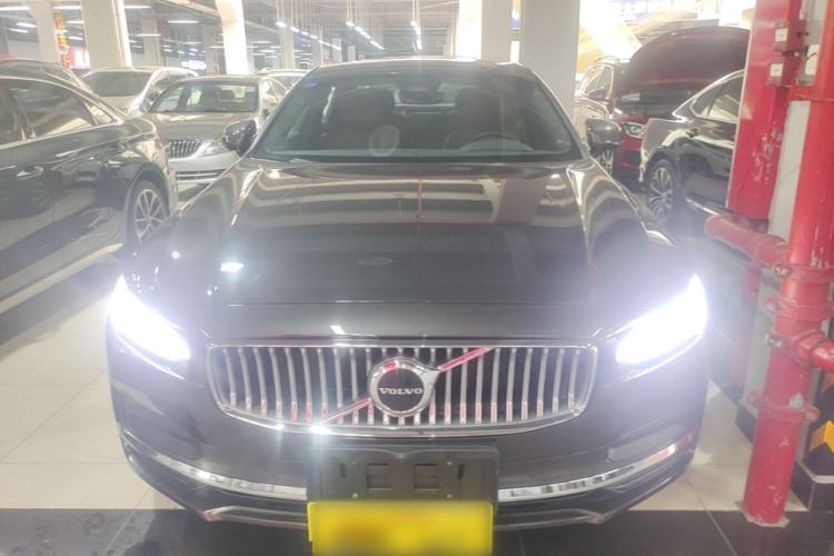 Used Volvo S90 2024 B5 Zhiyi Luxury Edition Front